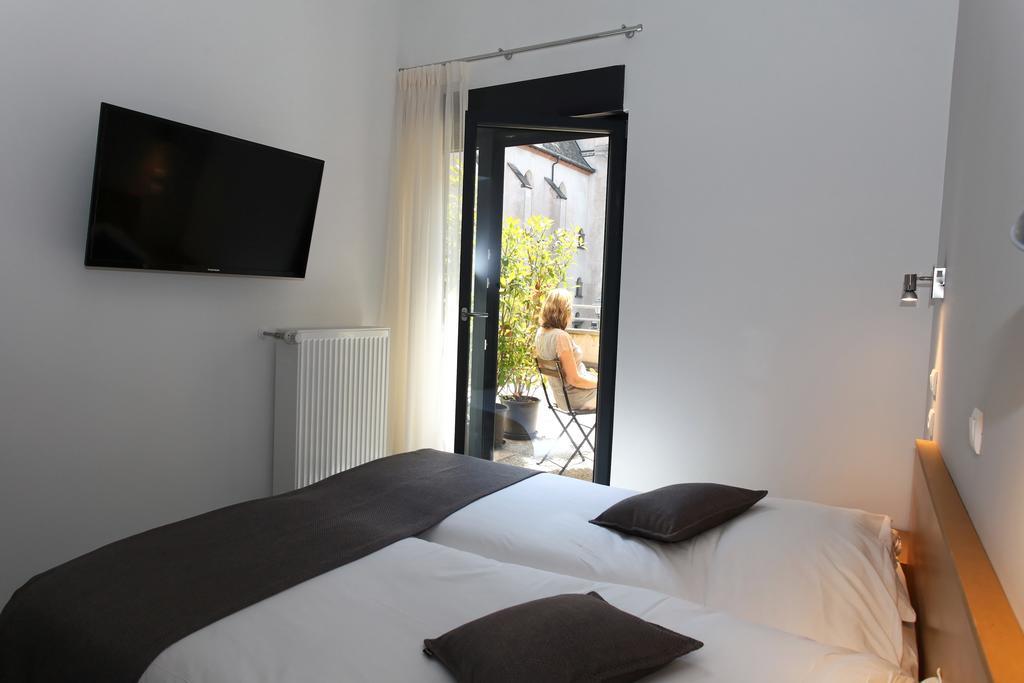 Hotel De L'Ill Strasbourg Exterior photo